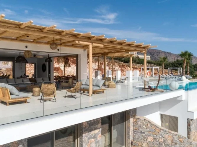 Serenity Art Villa