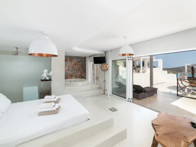 Emotion Art Villa