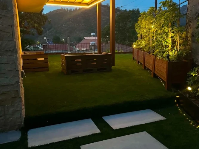 Le Avra Montis