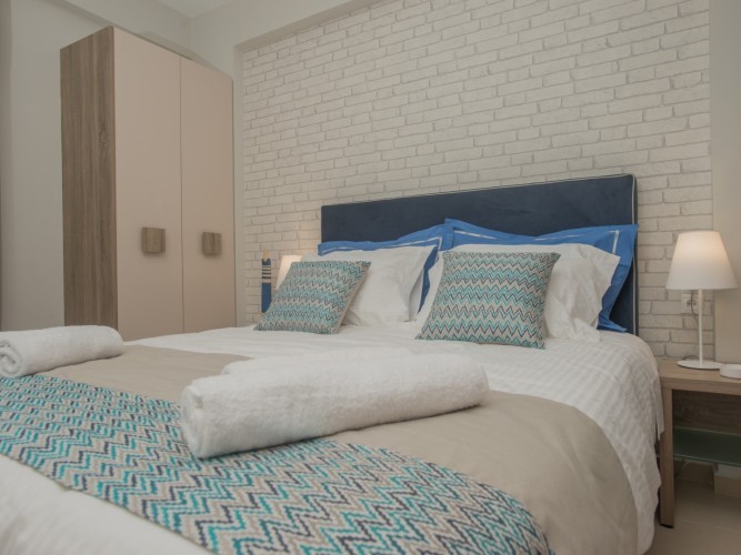 2 person studio with mountain view (B3)