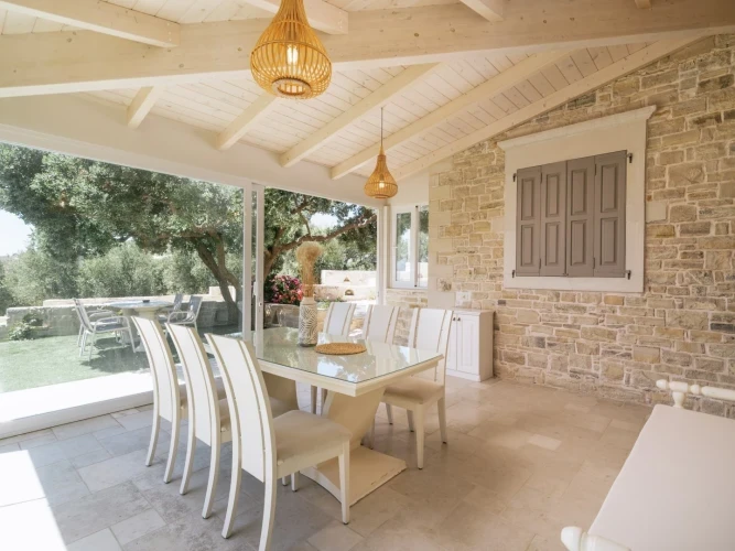 Villa Anthippi