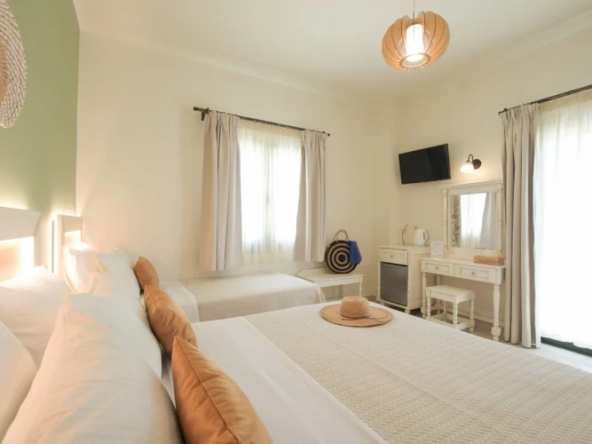 Triple rooms