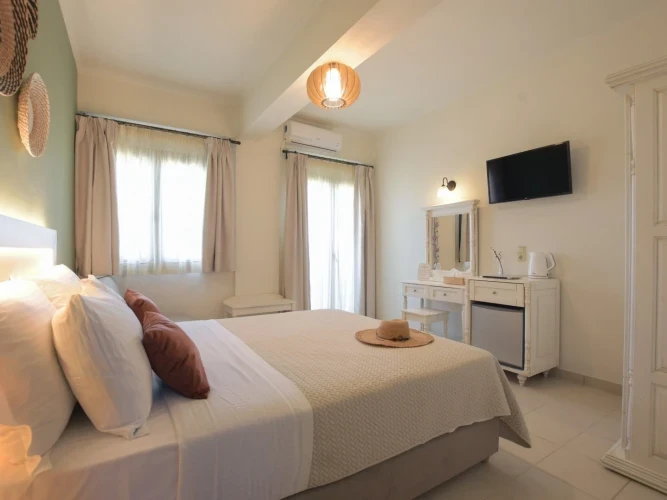 Triple rooms