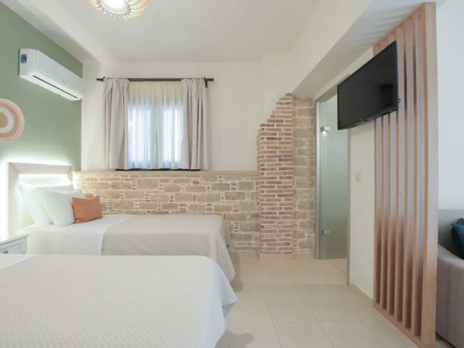 Family Room 1