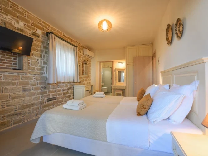 Room 1A
