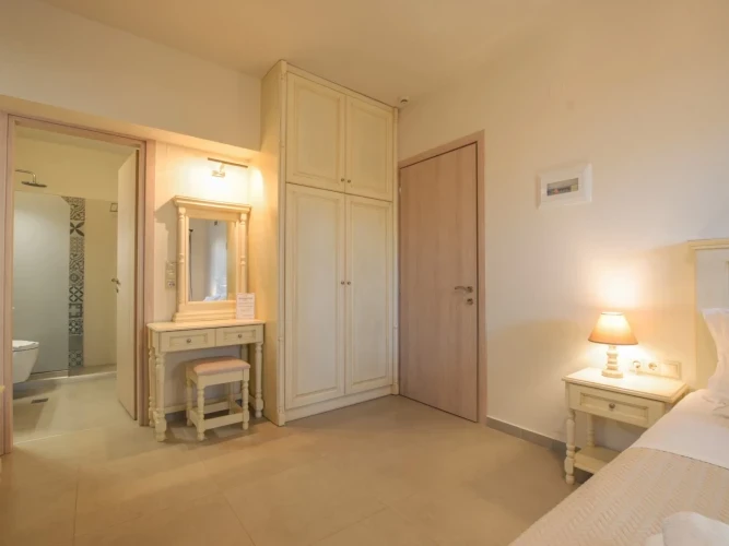 Room 1A