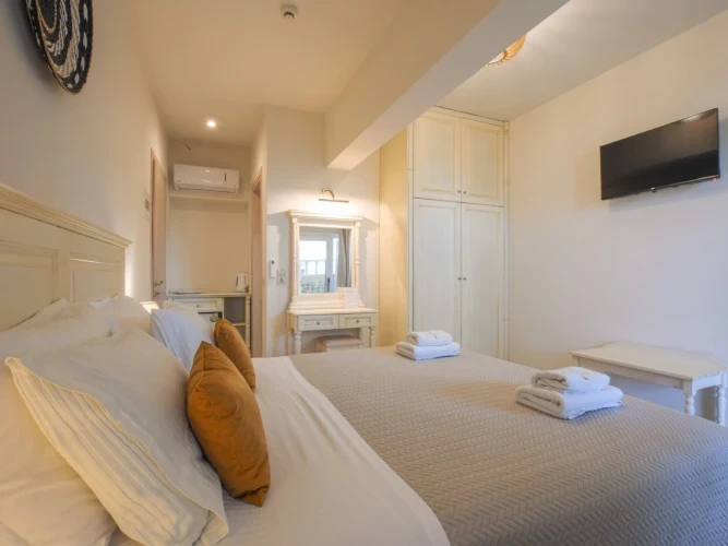 Family Room 2