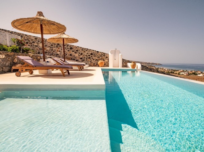 Villa Roses