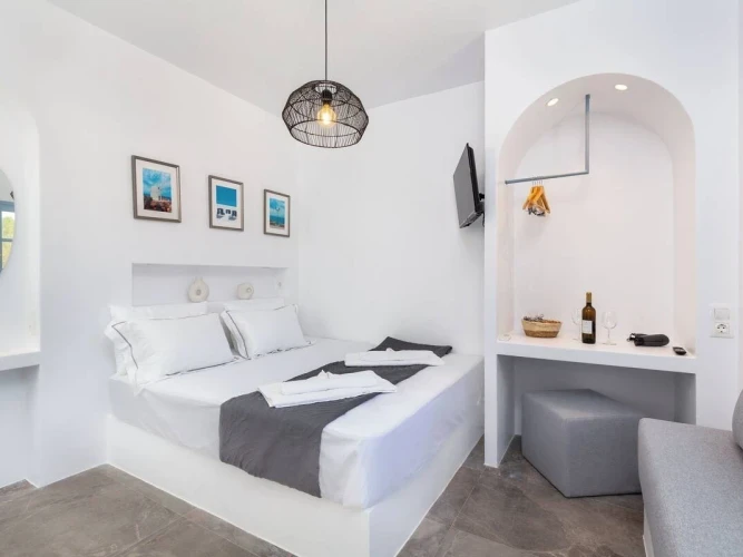 Aitheras Luxury suite 2