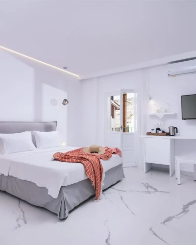 White Suite