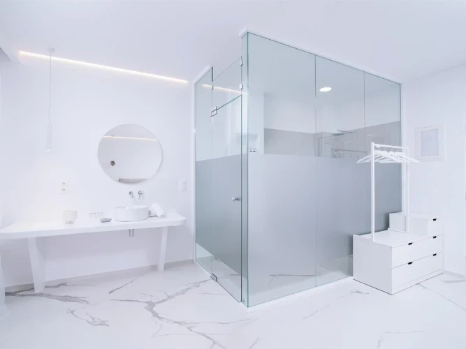 White Suite