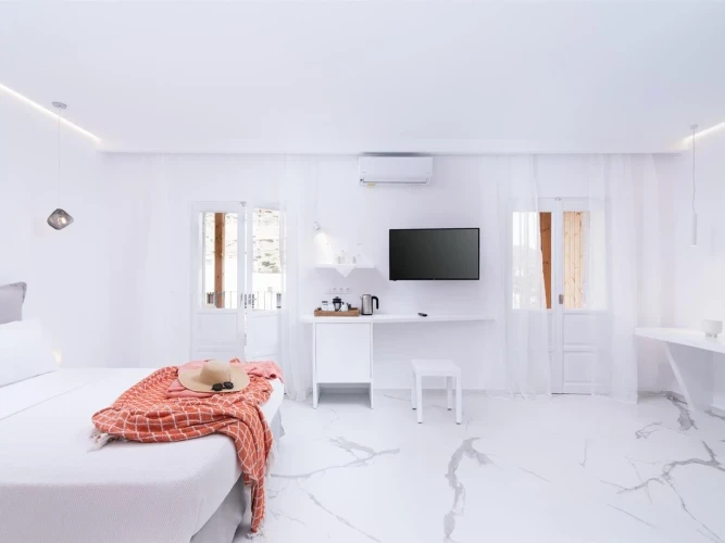 White Suite