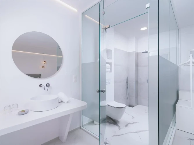 White Suite