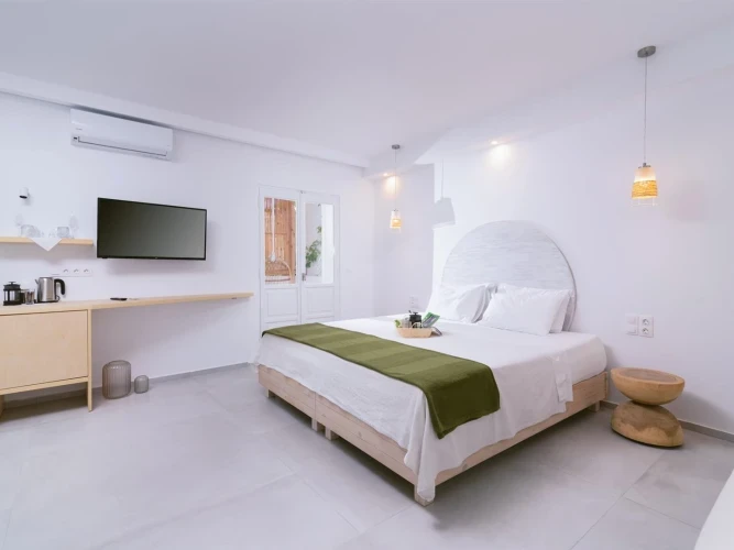 Elia Suite