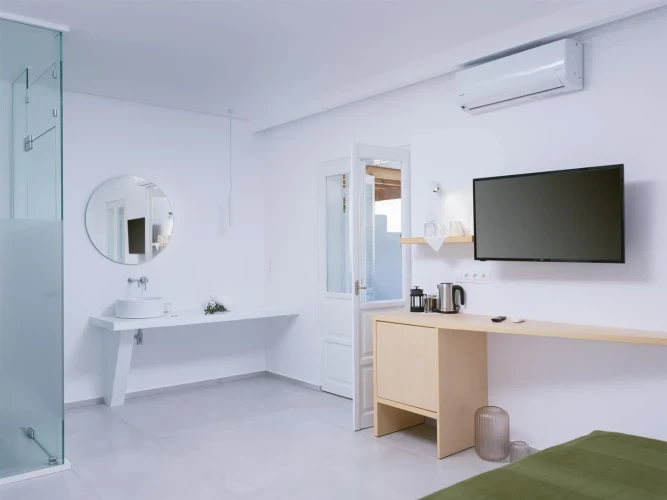 Elia Suite