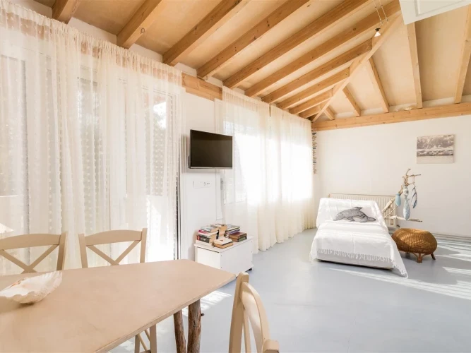 Ocean Apartment