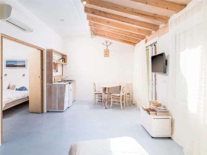 Ocean Apartment
